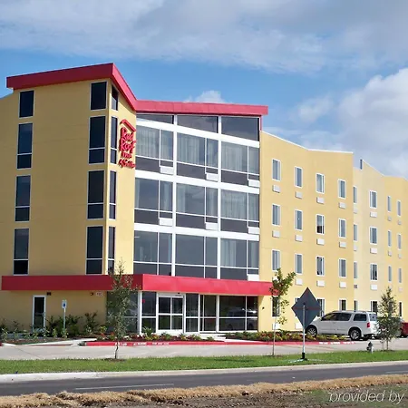 Red Roof Inn & Suites Beaumont